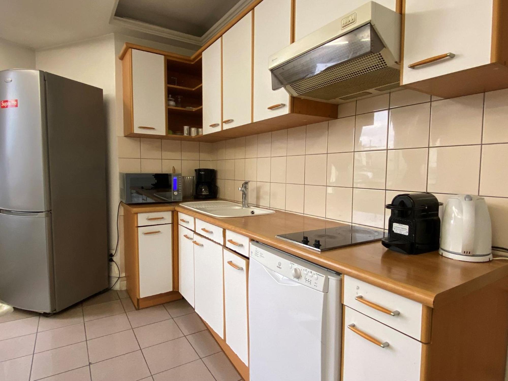 L'Appartement Des Champs Elysees Paris Exteriör bild
