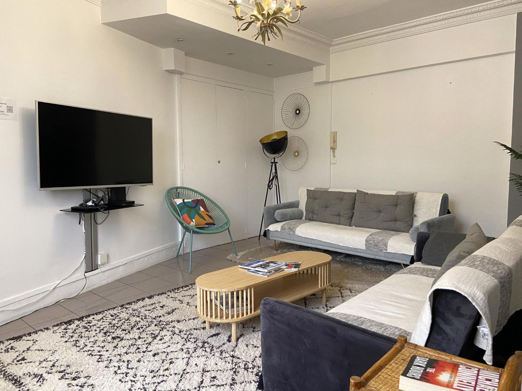 L'Appartement Des Champs Elysees Paris Exteriör bild